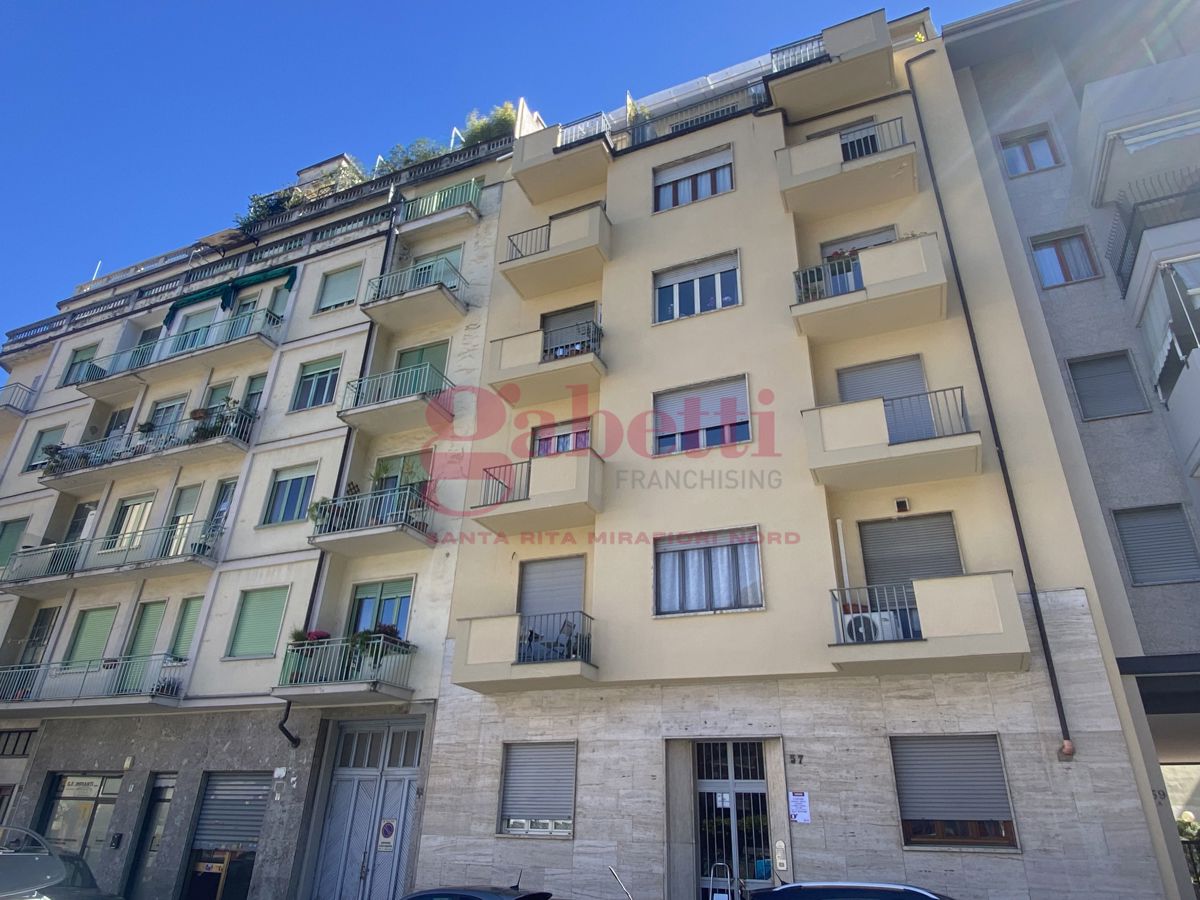 Foto 1 di 21 - Appartamento in vendita a Torino