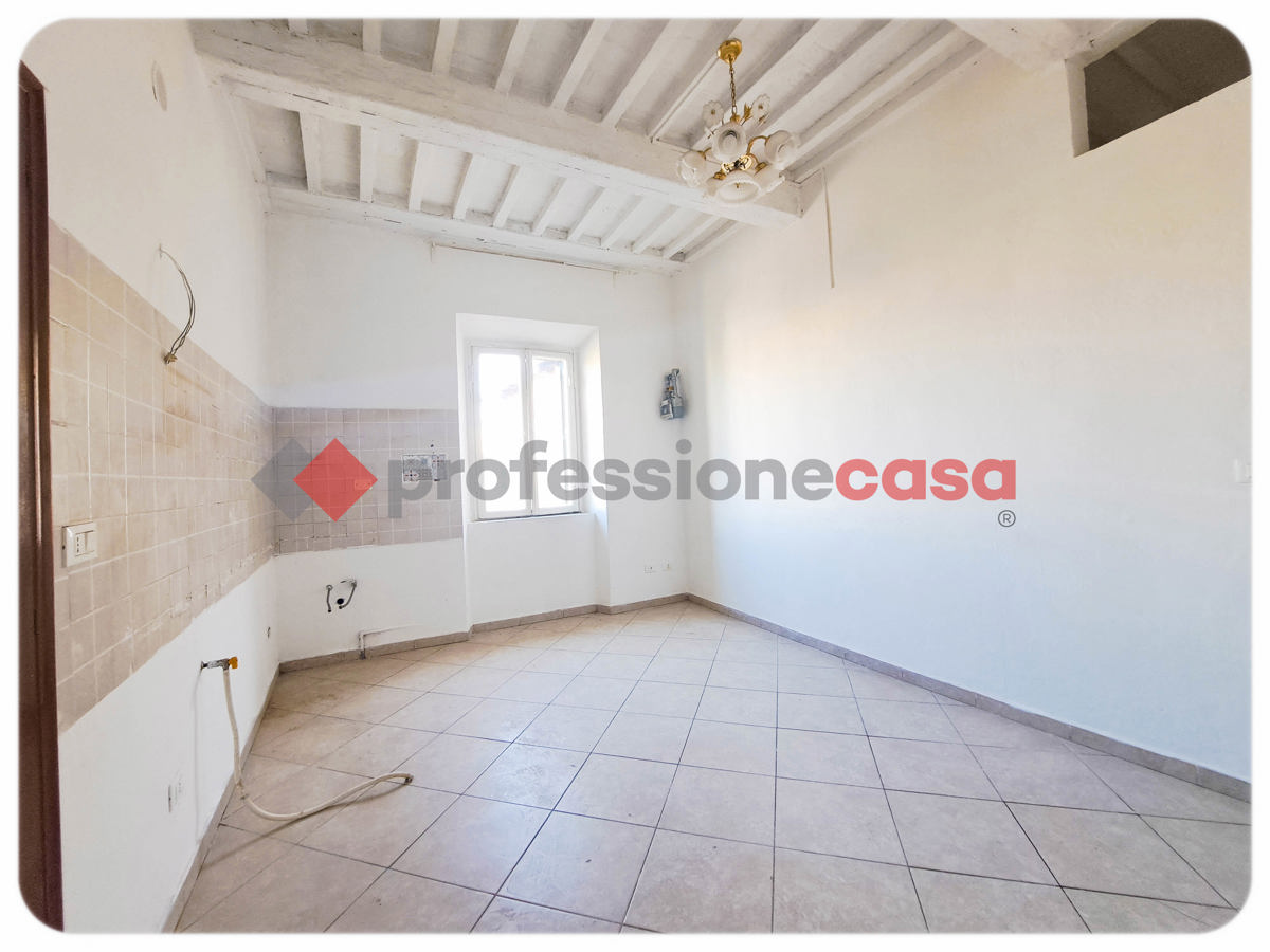 Foto 1 di 27 - Appartamento in vendita a Livorno