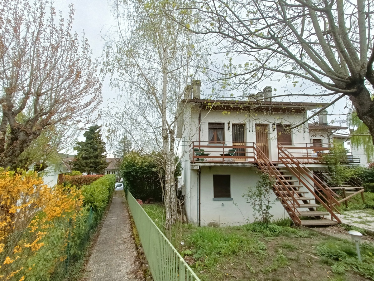 Foto 1 di 23 - Appartamento in vendita a Gaggio Montano