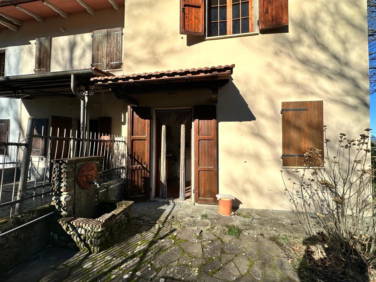 Foto 25 di 33 - Villa in vendita a Chitignano