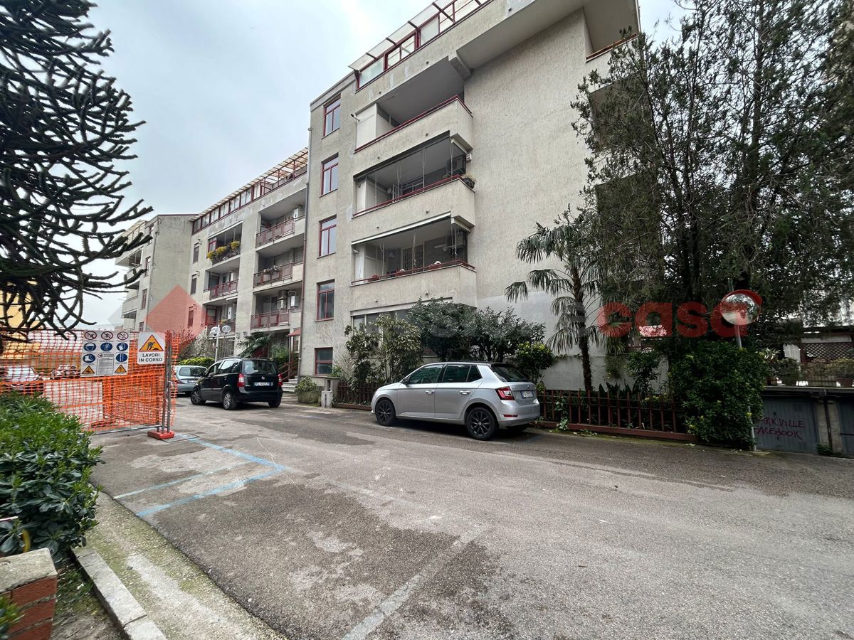 Foto 4 di 23 - Appartamento in vendita a Caserta