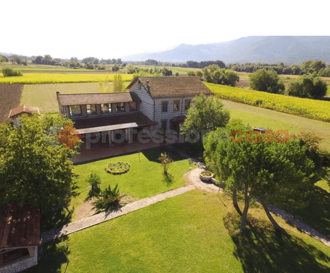 Foto 3 di 50 - Villa in vendita a Cantalupo nel Sannio