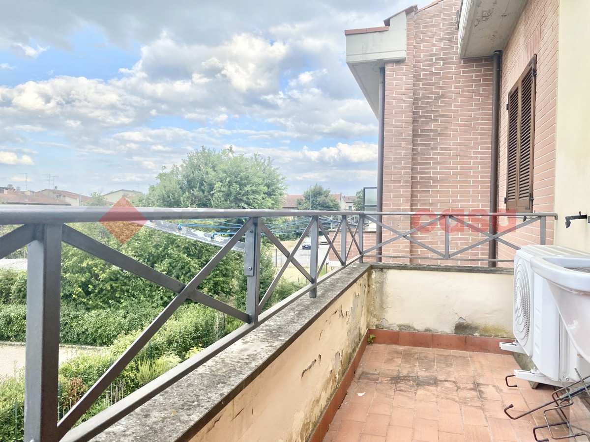 Foto 26 di 35 - Appartamento in vendita a Montevarchi