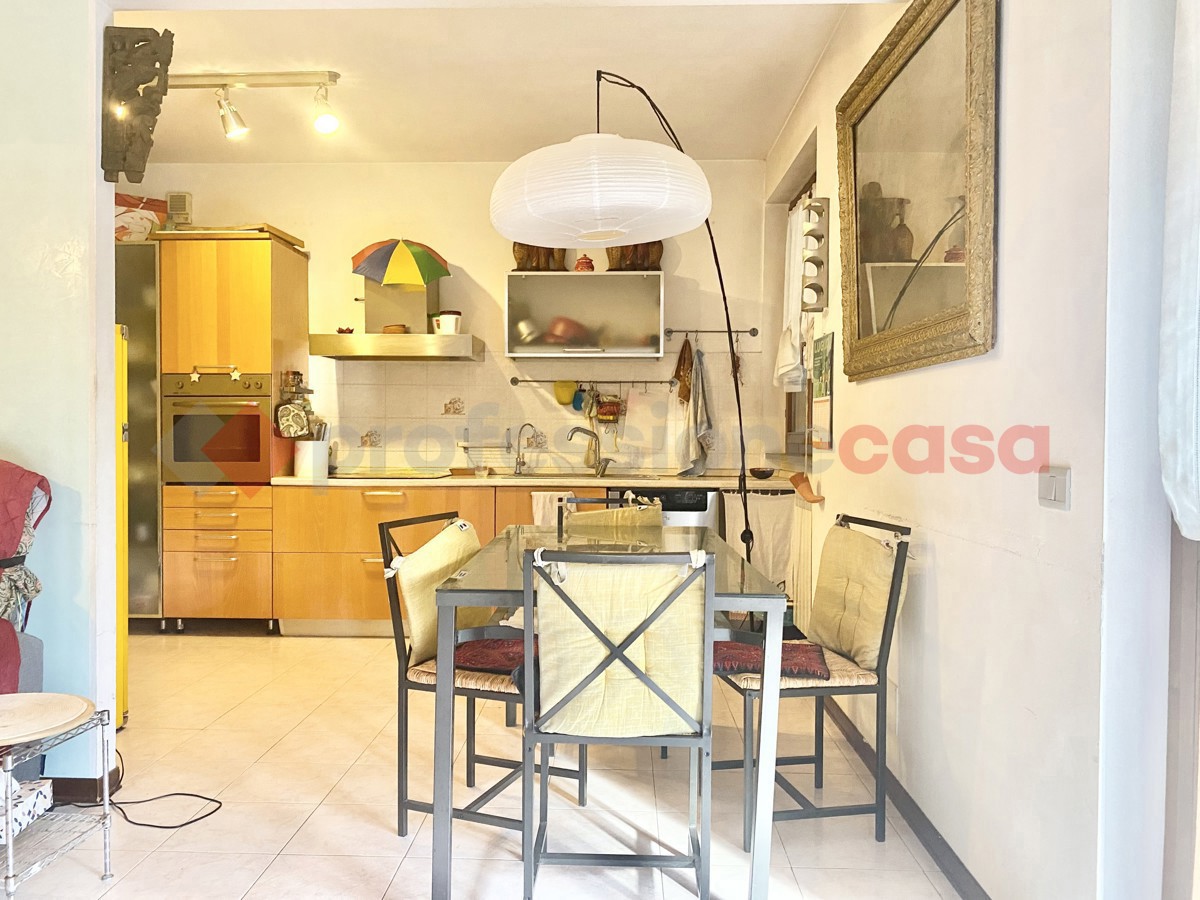Foto 17 di 35 - Appartamento in vendita a Montevarchi