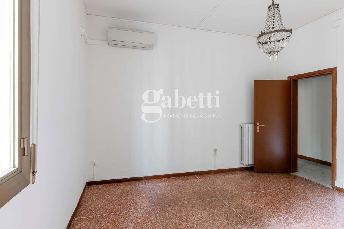 Foto 14 di 19 - Appartamento in vendita a Bologna