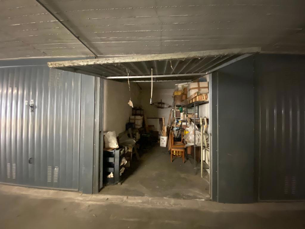 Foto 1 di 8 - Garage in vendita a Beinasco