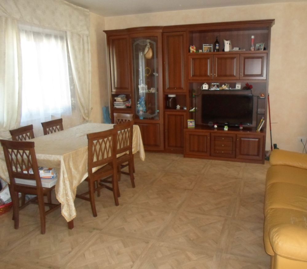 Foto 3 di 40 - Villa in vendita a Tagliacozzo