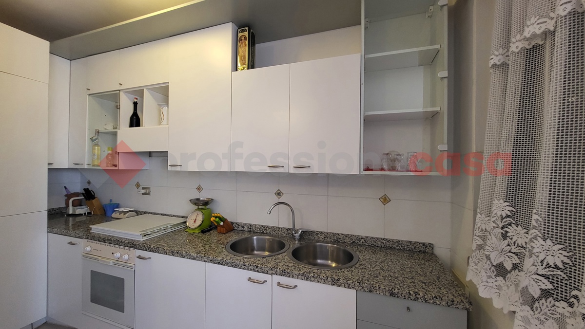 Foto 13 di 30 - Appartamento in vendita a Cecina