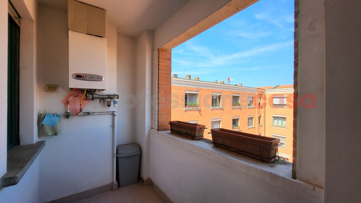 Foto 16 di 30 - Appartamento in vendita a Cecina