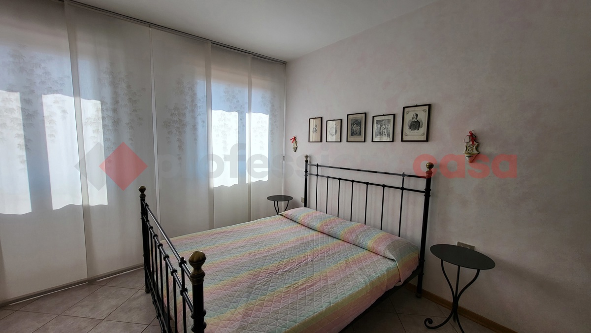 Foto 23 di 30 - Appartamento in vendita a Cecina