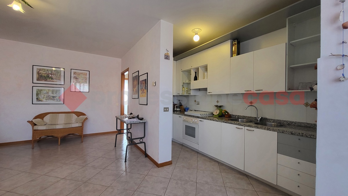 Foto 14 di 30 - Appartamento in vendita a Cecina
