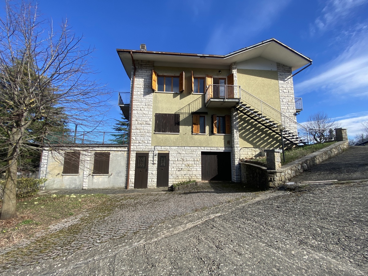 Foto 8 di 31 - Casa indipendente in vendita a Castel d'Aiano