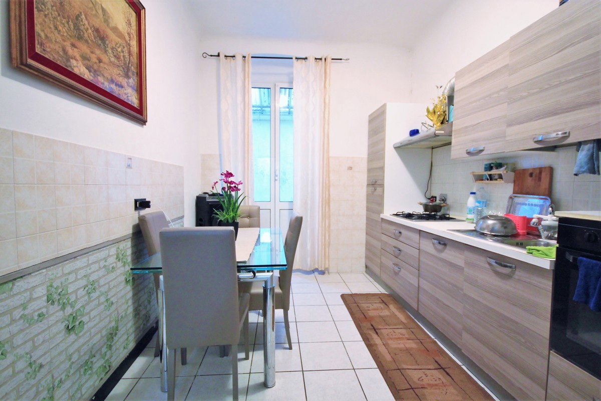 Foto 12 di 12 - Appartamento in vendita a Genova