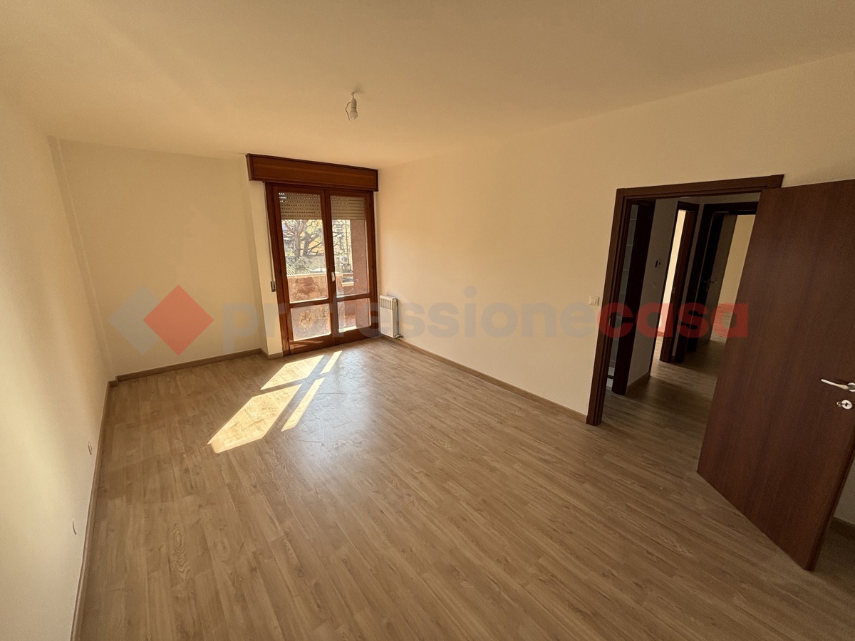Foto 3 di 8 - Appartamento in vendita a Legnago