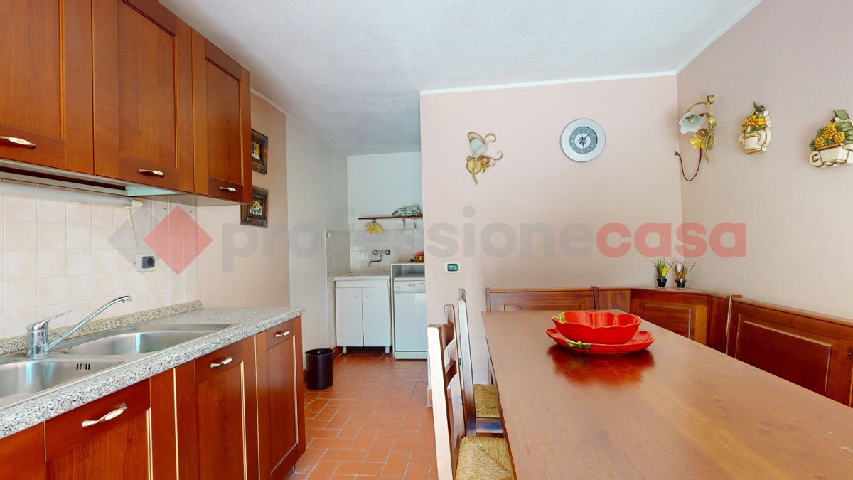 Foto 11 di 25 - Appartamento in vendita a Coreglia Antelminelli