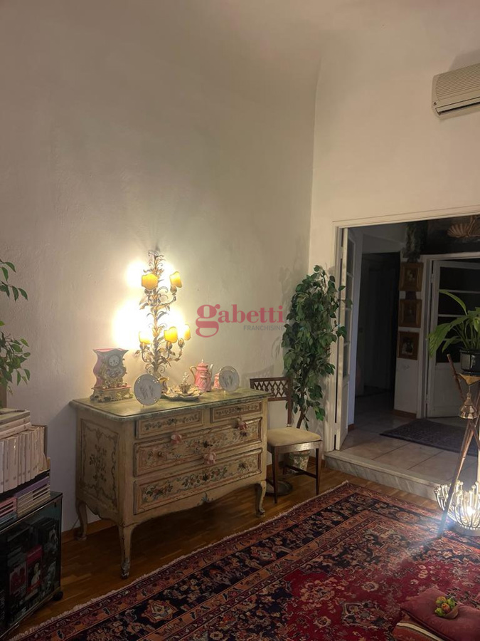 Foto 3 di 7 - Appartamento in vendita a Firenze