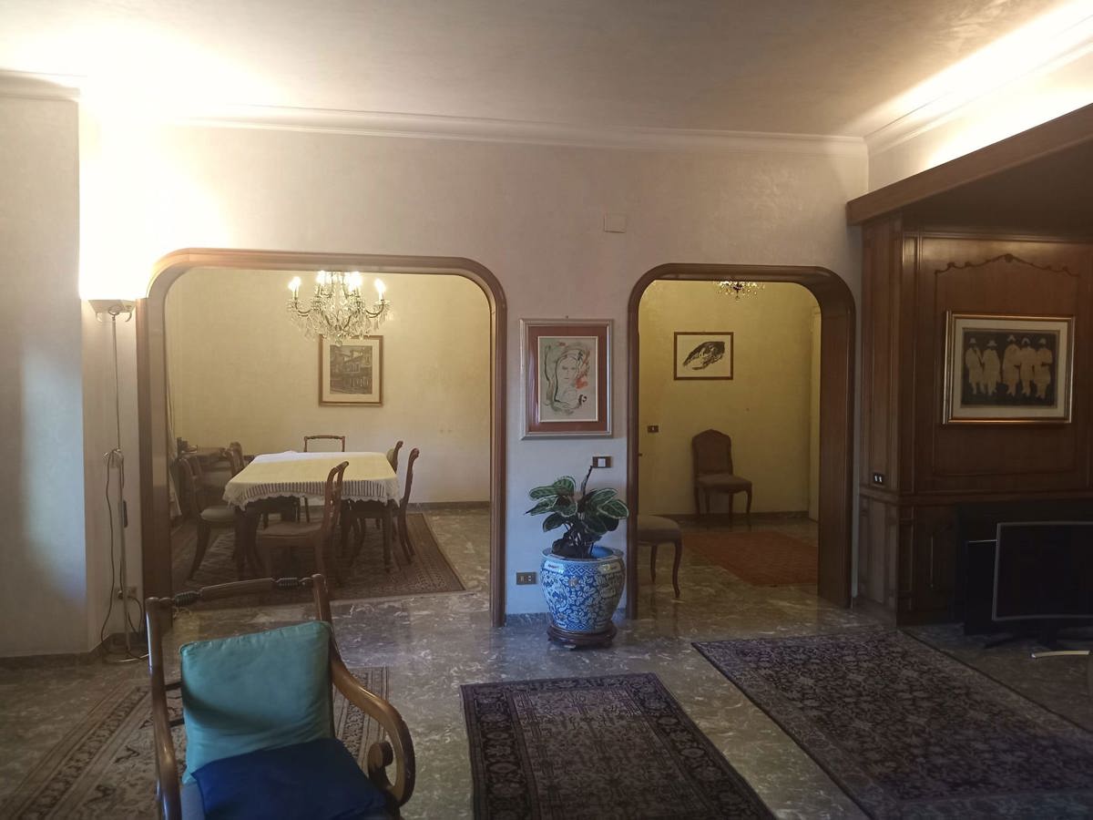 Foto 29 di 52 - Appartamento in vendita a Roma