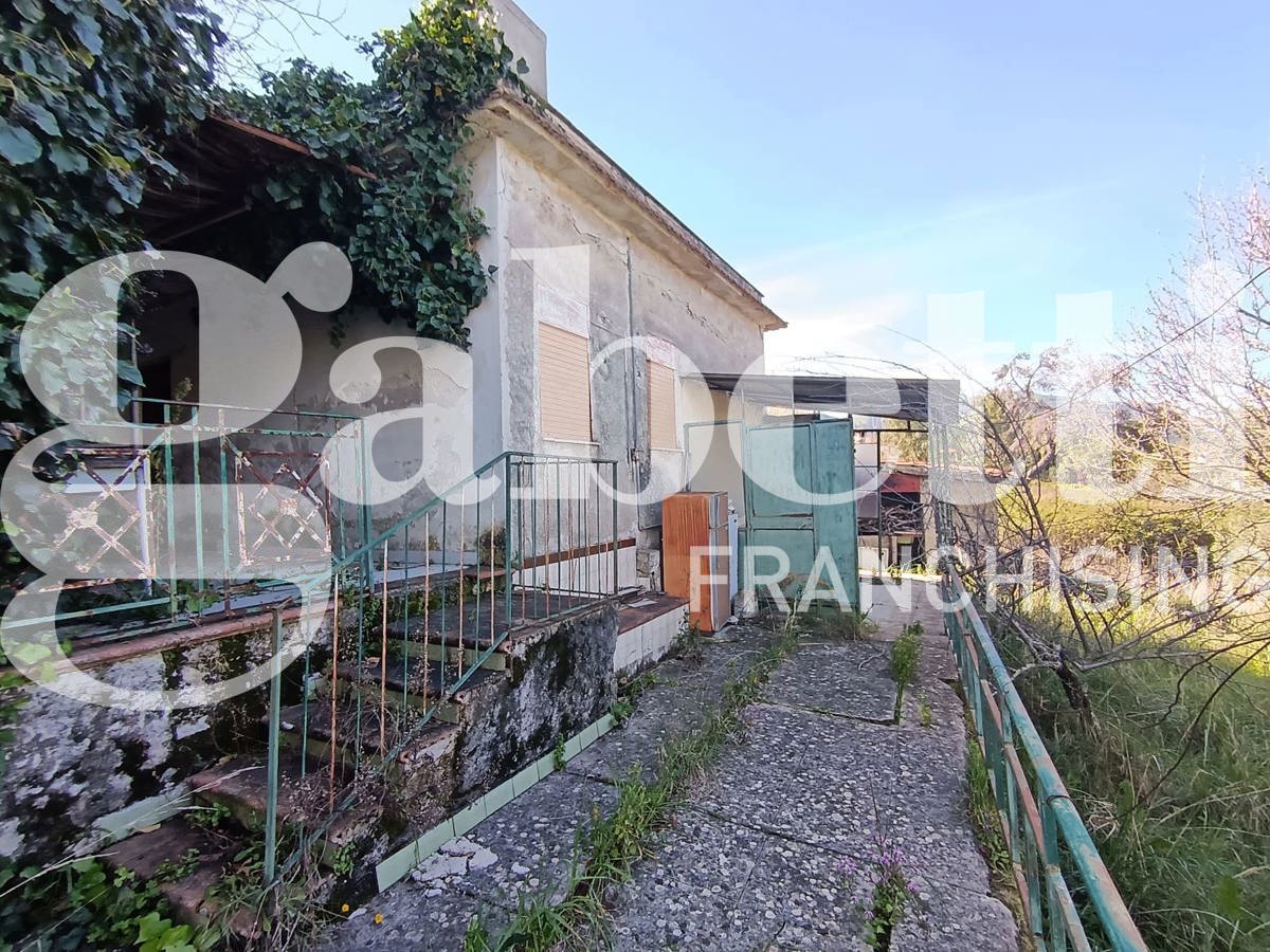 Foto 1 di 34 - Villa in vendita a Monreale