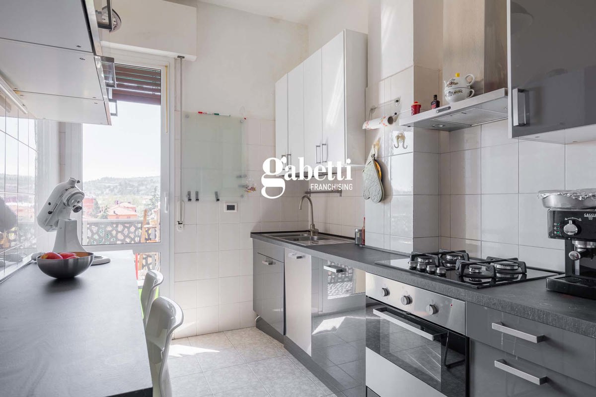 Foto 11 di 28 - Appartamento in vendita a Bologna