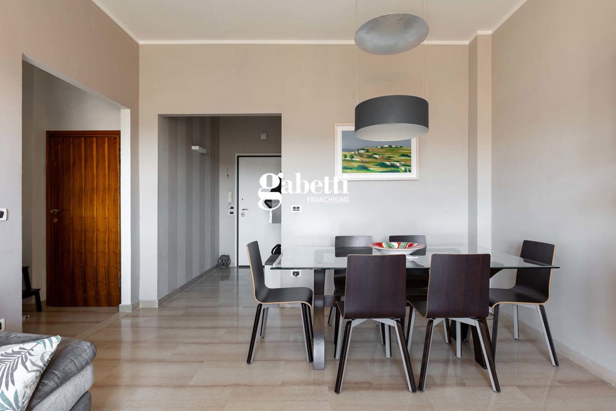 Foto 4 di 28 - Appartamento in vendita a Bologna