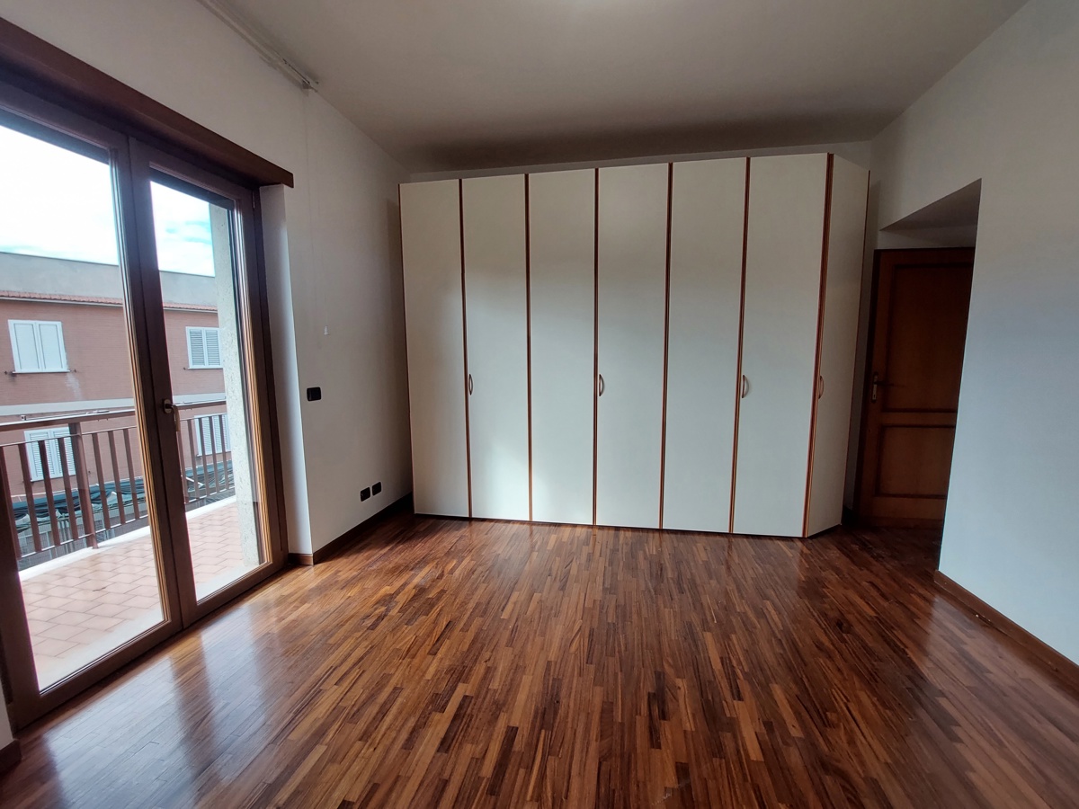 Foto 14 di 18 - Appartamento in vendita a Marino