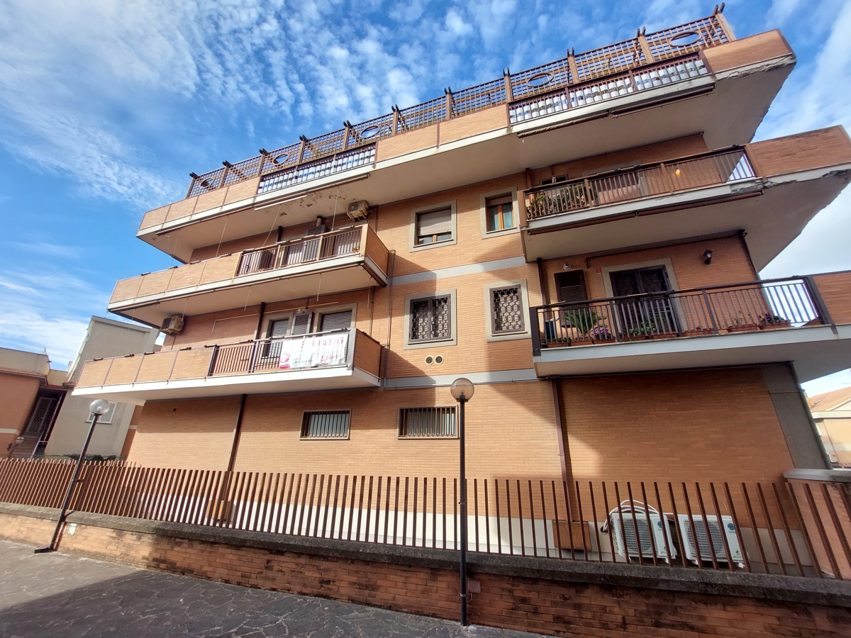 Foto 3 di 18 - Appartamento in vendita a Marino