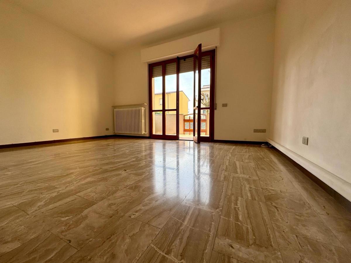 Foto 8 di 38 - Appartamento in vendita a Cremona