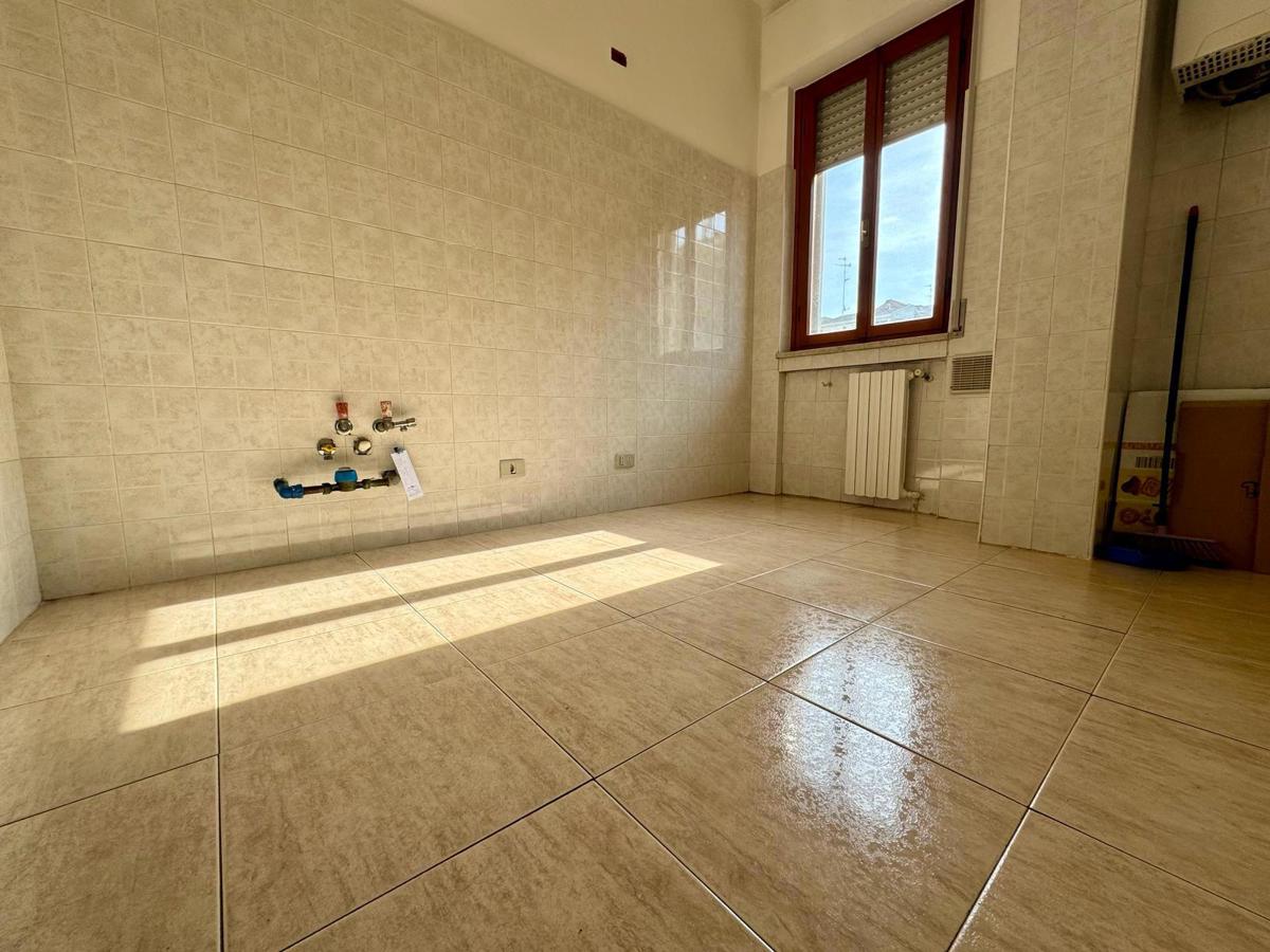 Foto 16 di 38 - Appartamento in vendita a Cremona