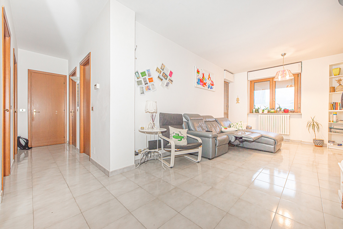 Foto 2 di 27 - Appartamento in vendita a Alpignano