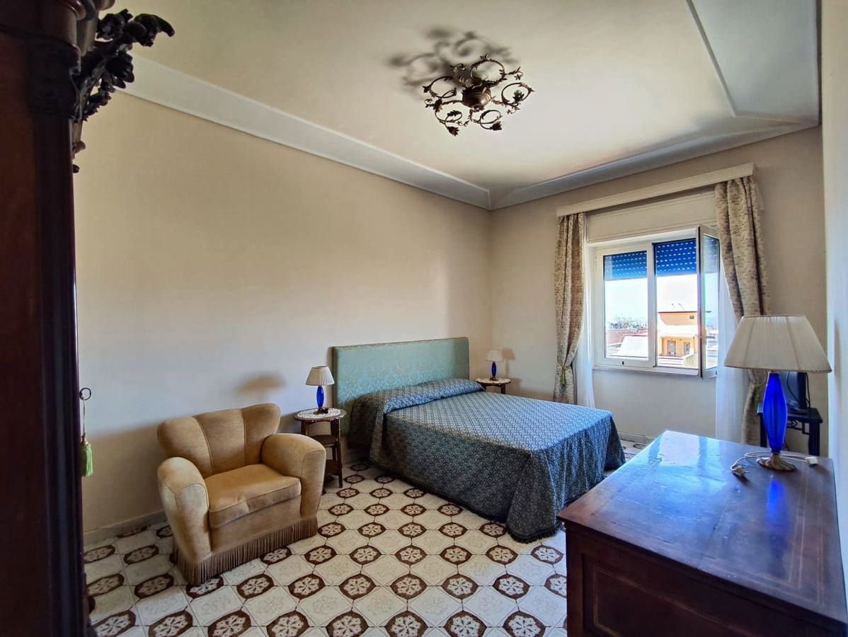 Foto 24 di 27 - Appartamento in vendita a Portici