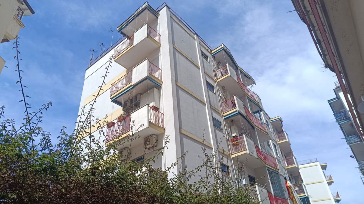 Foto 1 di 27 - Appartamento in vendita a Portici