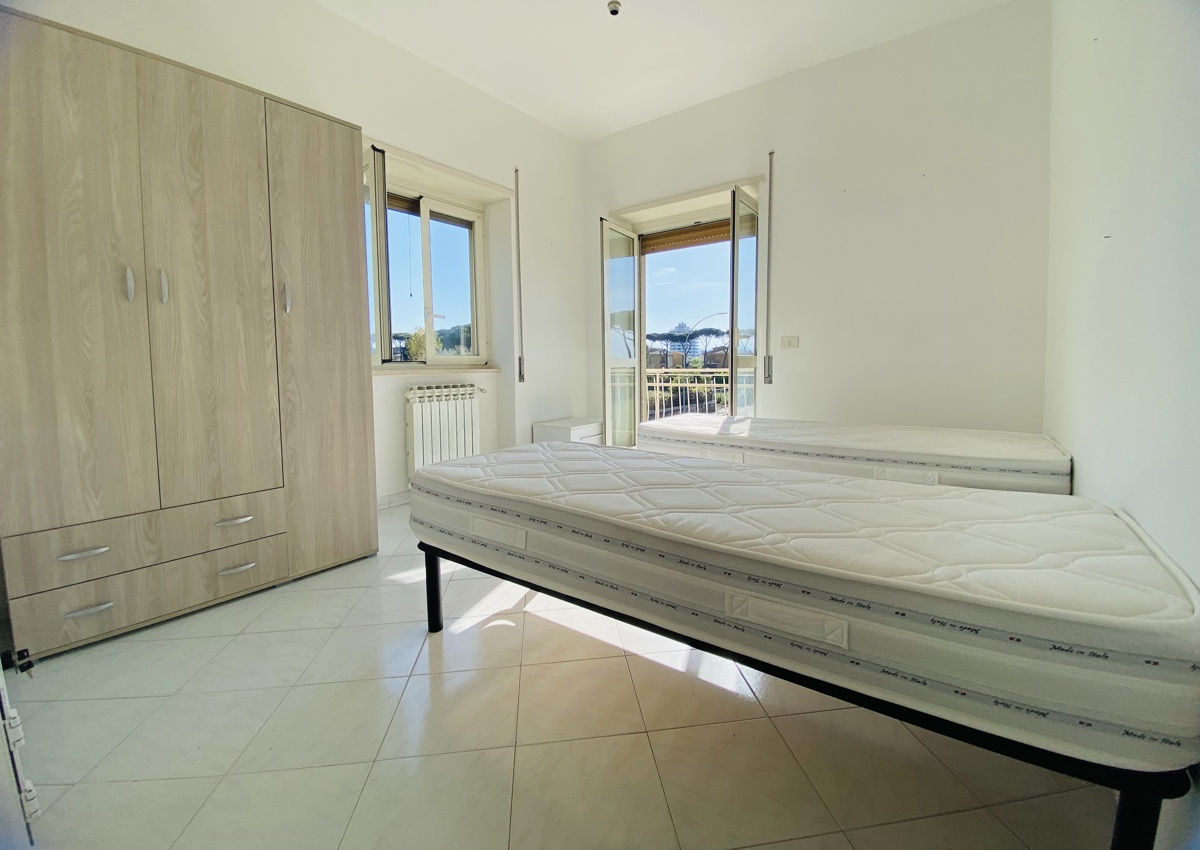Foto 15 di 50 - Appartamento in vendita a Terracina