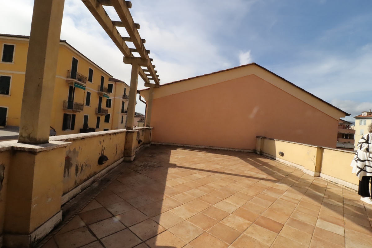 Foto 9 di 18 - Appartamento in vendita a La Spezia