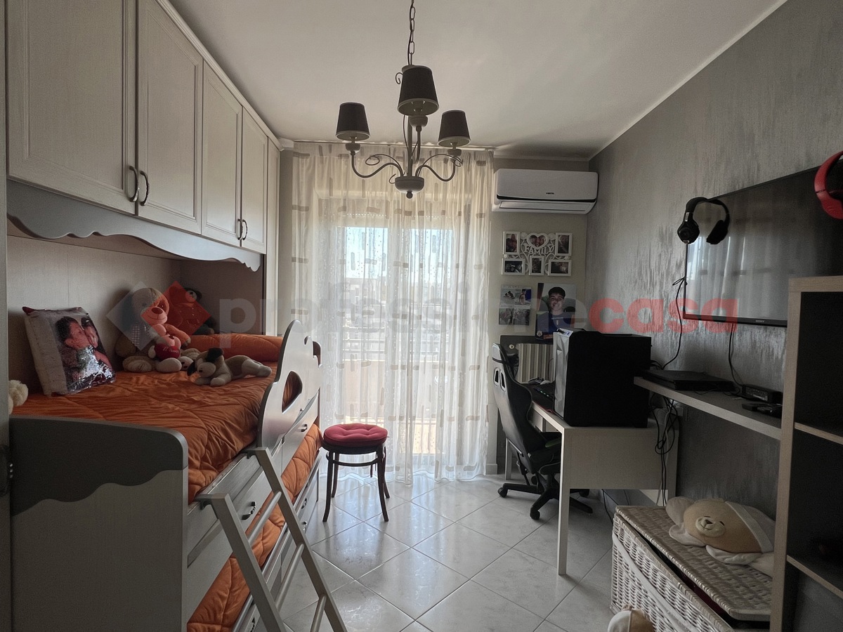Foto 12 di 16 - Appartamento in vendita a Taranto