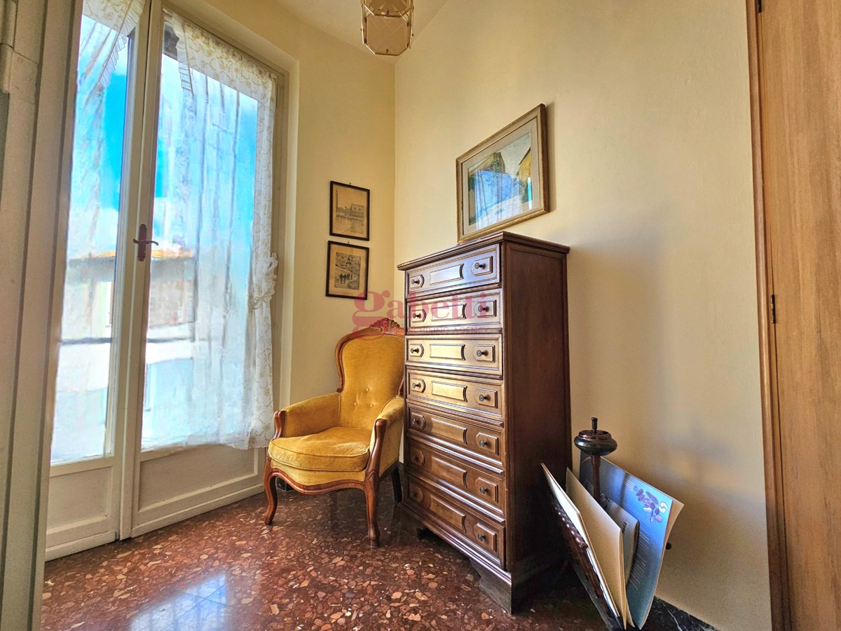Foto 21 di 34 - Appartamento in vendita a Firenze