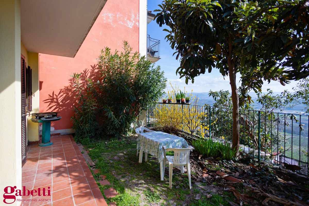 Foto 4 di 35 - Casa indipendente in vendita a Santa Vittoria d'Alba