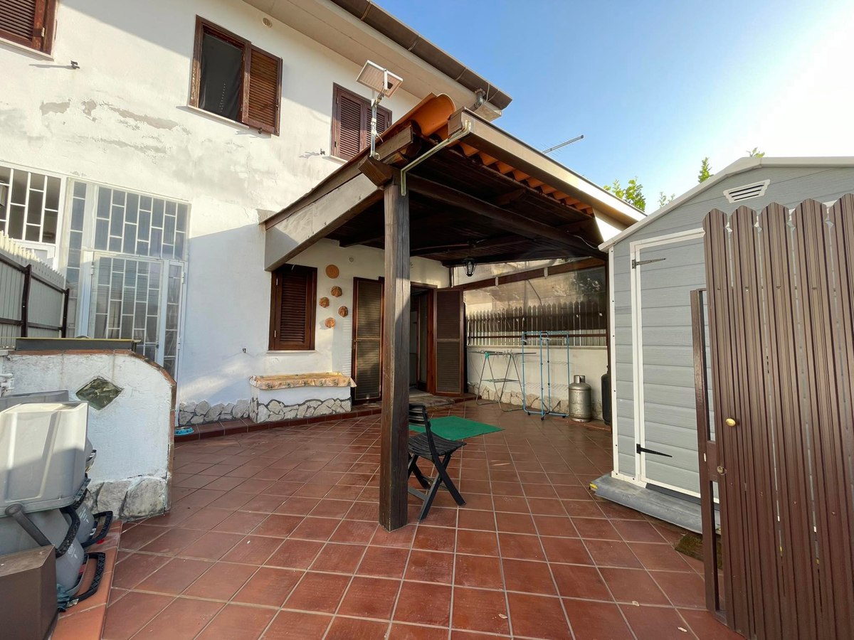 Foto 2 di 25 - Appartamento in vendita a Terracina