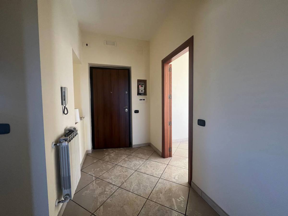 Foto 2 di 20 - Appartamento in vendita a Taranto
