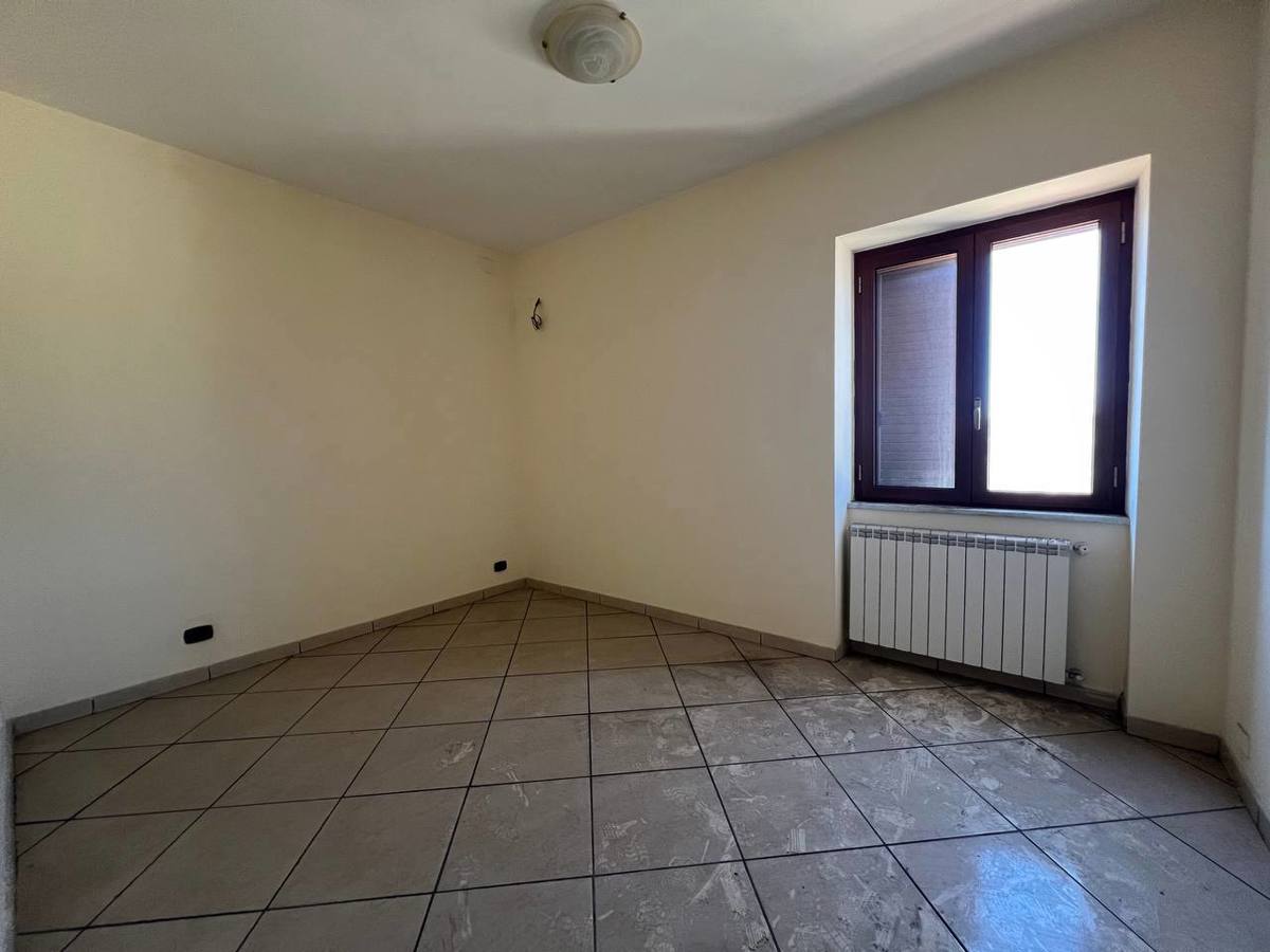 Foto 15 di 20 - Appartamento in vendita a Taranto