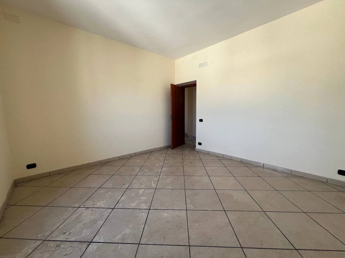 Foto 5 di 20 - Appartamento in vendita a Taranto