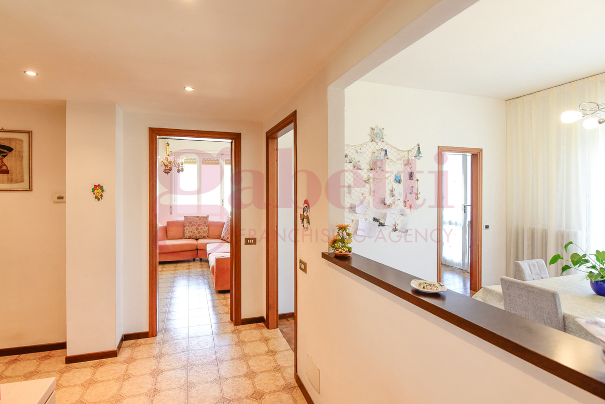 Foto 4 di 41 - Appartamento in vendita a Figino Serenza