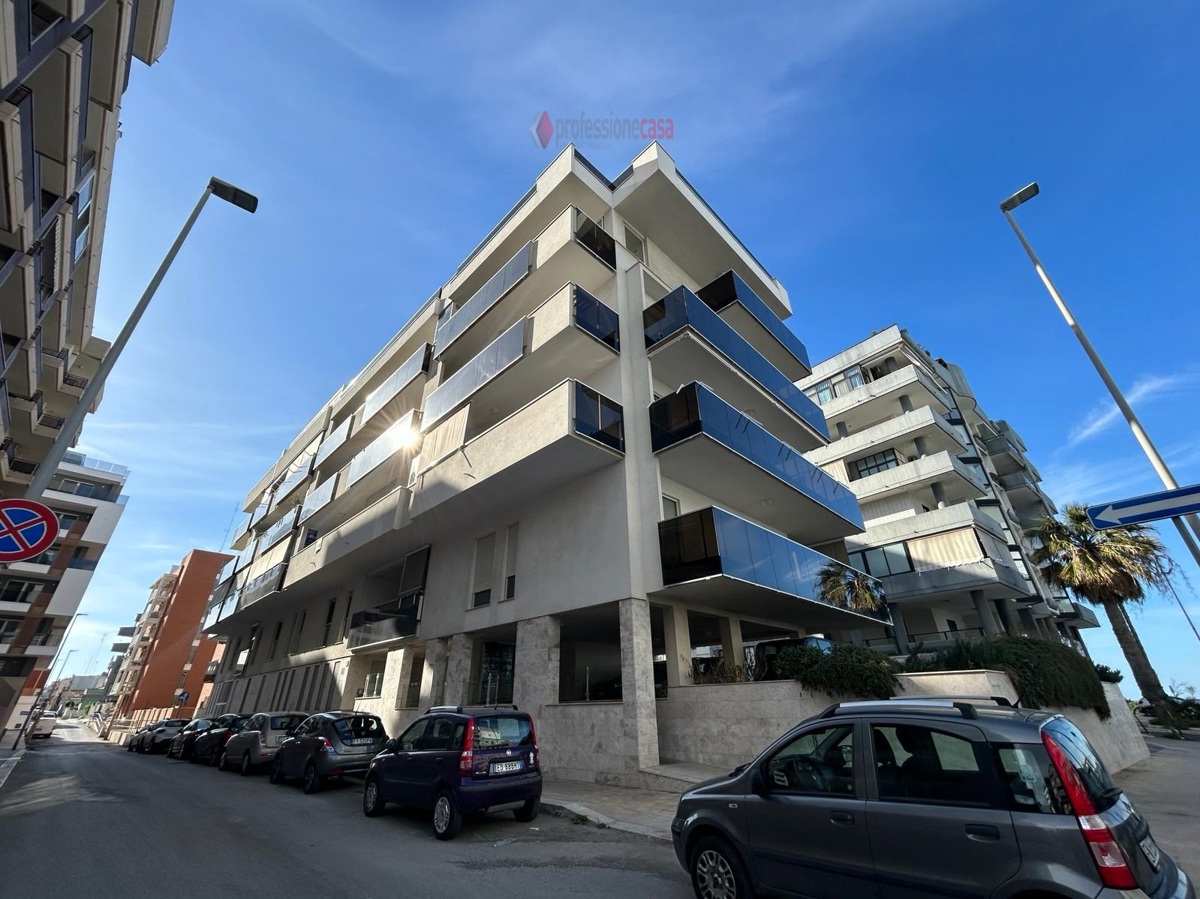 Foto 3 di 14 - Appartamento in vendita a Bari