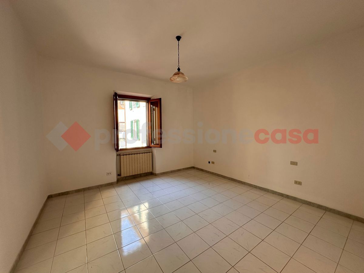 Foto 22 di 27 - Appartamento in vendita a Pistoia