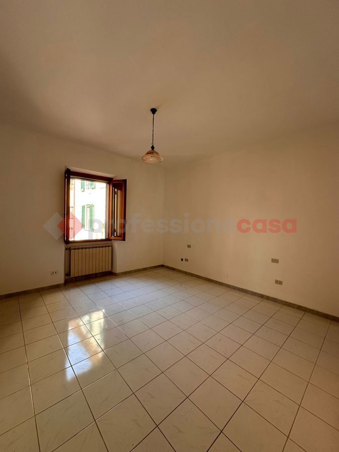 Foto 23 di 27 - Appartamento in vendita a Pistoia