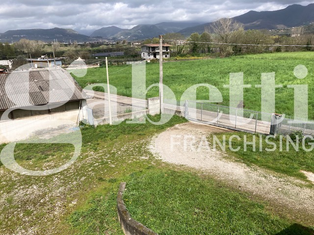Foto 2 di 14 - Rustico in vendita a Olevano sul Tusciano