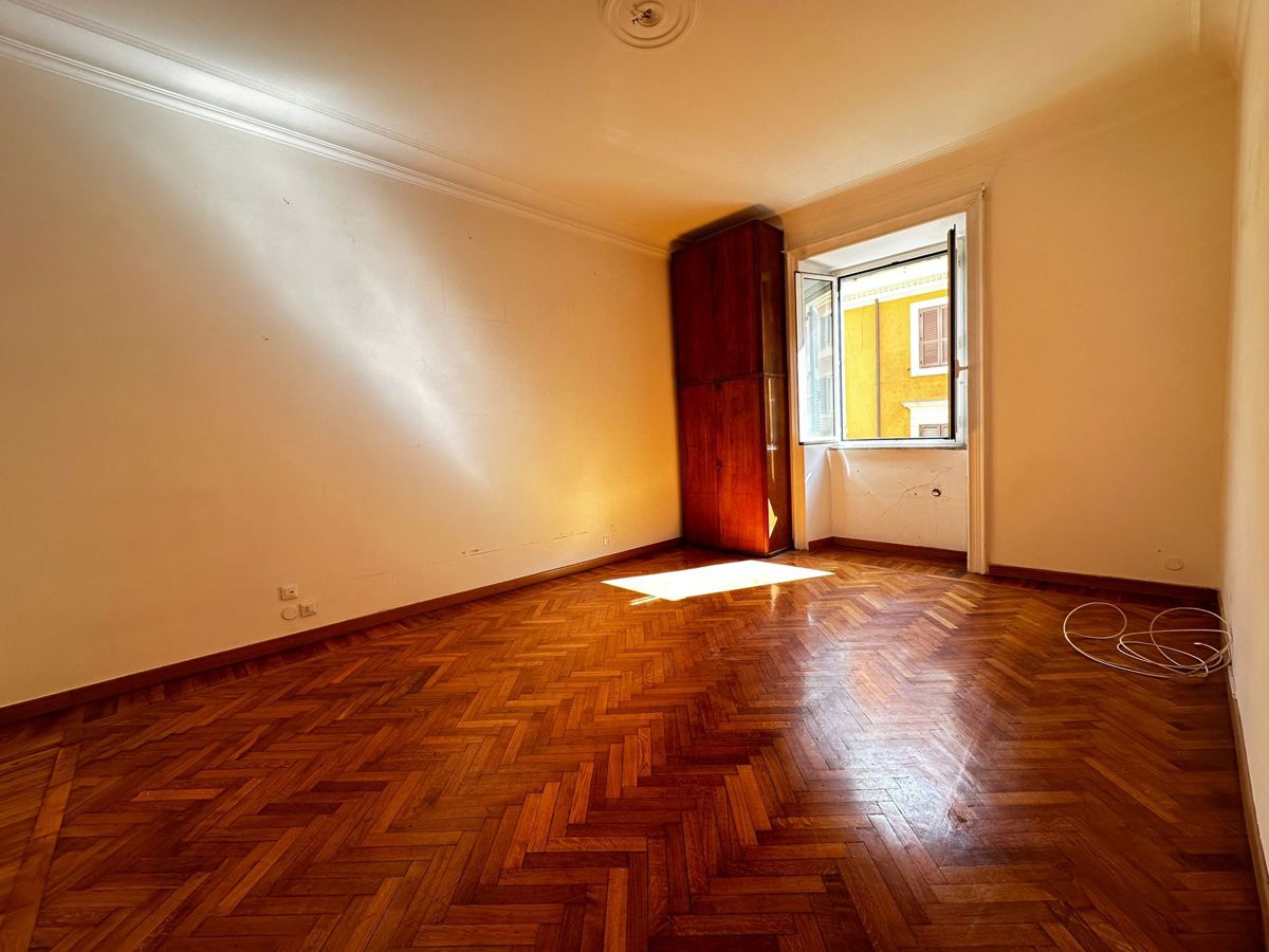 Foto 18 di 19 - Appartamento in vendita a Roma