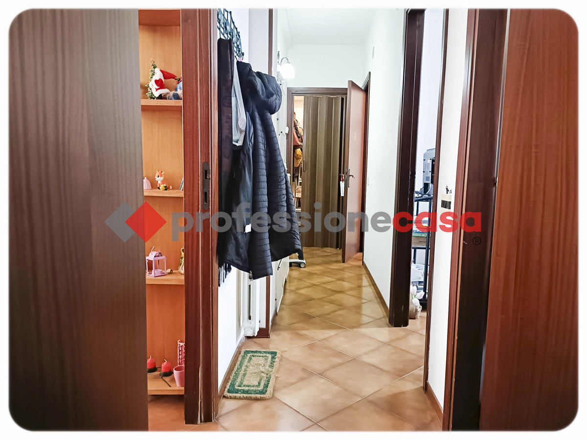 Foto 11 di 24 - Appartamento in vendita a Collesalvetti