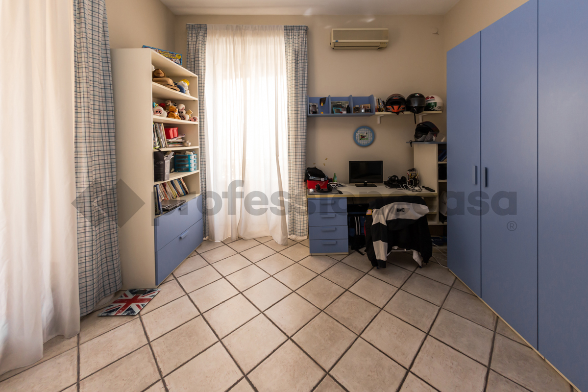 Foto 23 di 41 - Appartamento in vendita a Portici