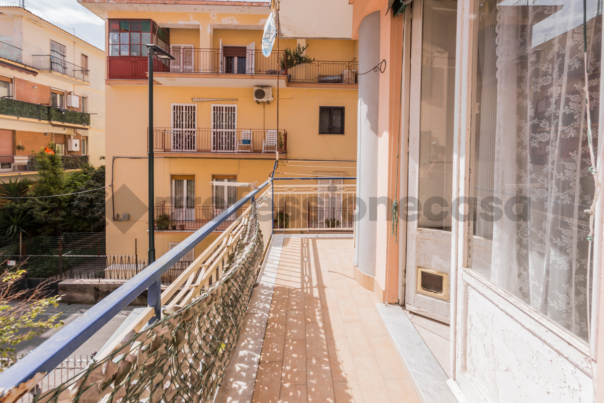Foto 35 di 41 - Appartamento in vendita a Portici