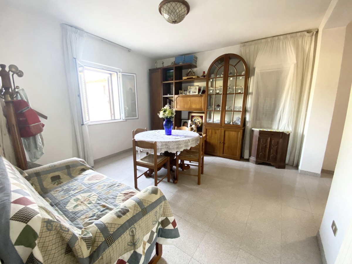 Foto 5 di 28 - Casa indipendente in vendita a Assisi